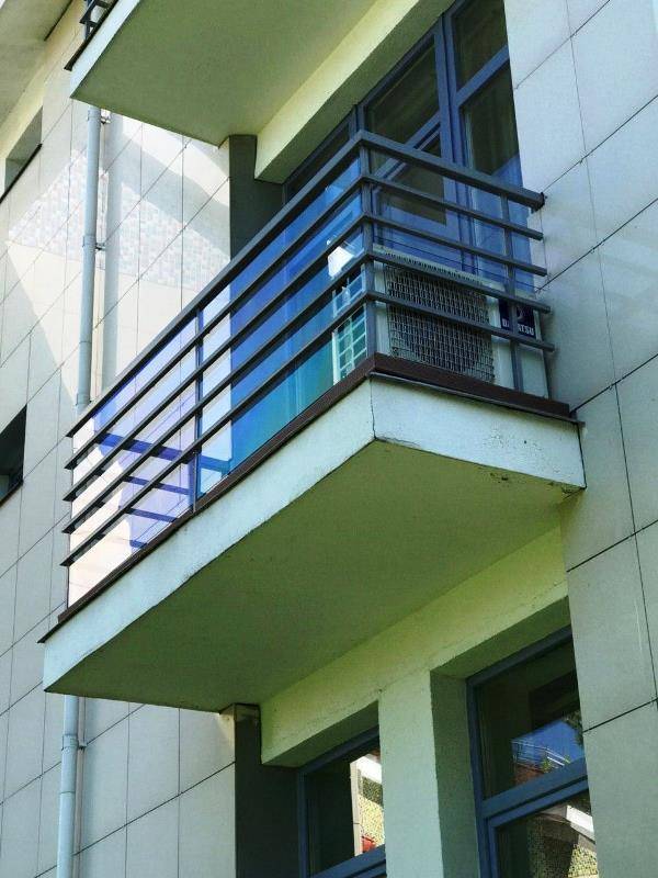 Как закрыть балкон поликарбонатом