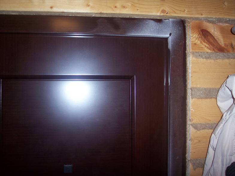 Потеет входная металлическая дверь: как я смог избавиться от конденсата