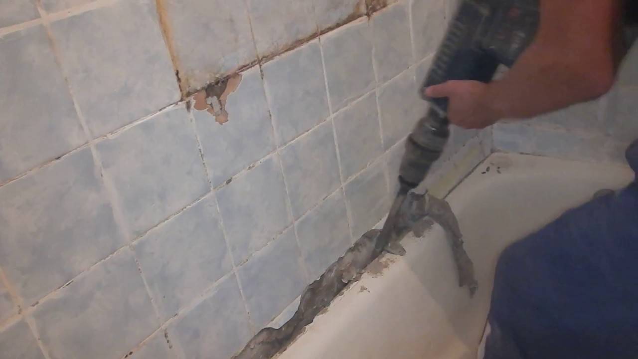 Как снять старую плитку в ванной: со стен и пола, инструкция