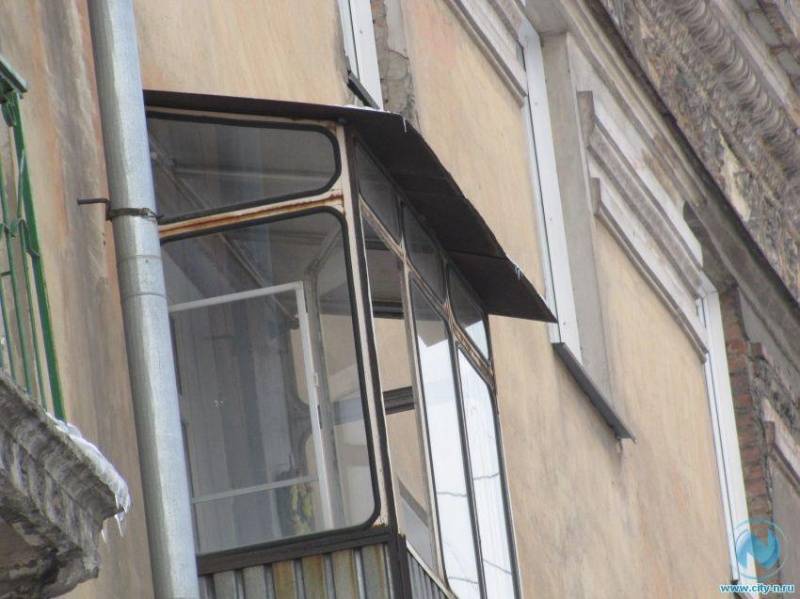 Замена стекла на балконе: этапы замены холодного остекления на теплое своими руками