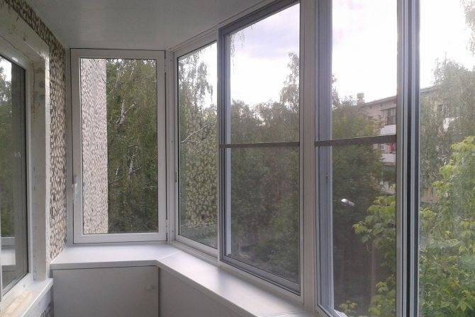 Особенности остекления балкона алюминиевым профилем