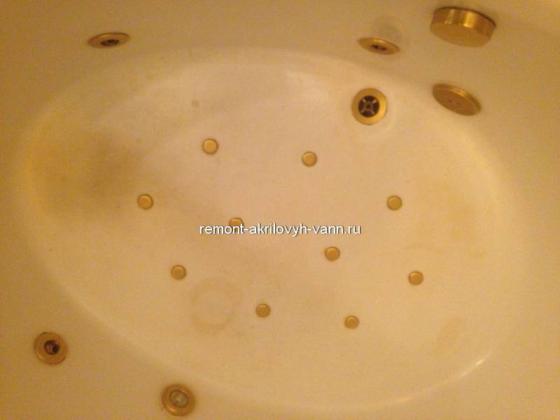 Как отбелить ванну в домашних условиях от желтизны: способы и средства для разного вида покрытия