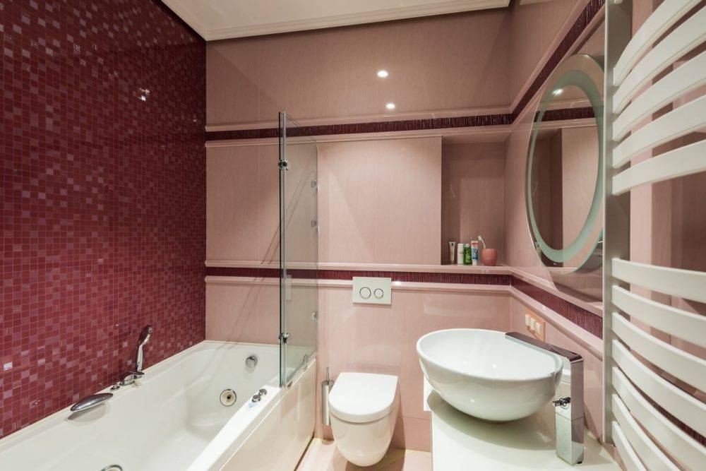 Дизайн проект ванной комнаты маленького и большого размера, с душевой кабиной и без
