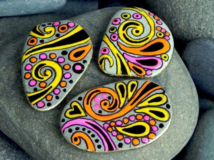 Рисунки на камнях акриловыми красками: советы для начинающих