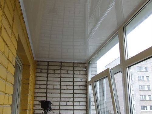 Отделка балкона или лоджии пластиковыми панелями своими руками – пошаговая инструкция с фото и описанием