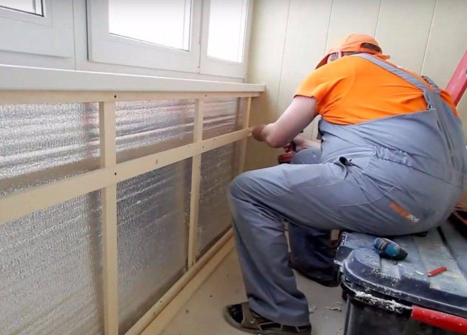 Как делать обрешетку под вагонку на балконе - материалы и этапы работ