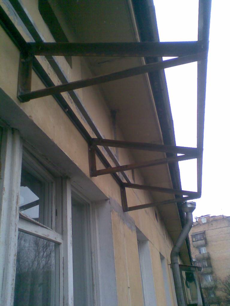 Козырек над балконом своими руками - самстрой - строительство, дизайн, архитектура.
