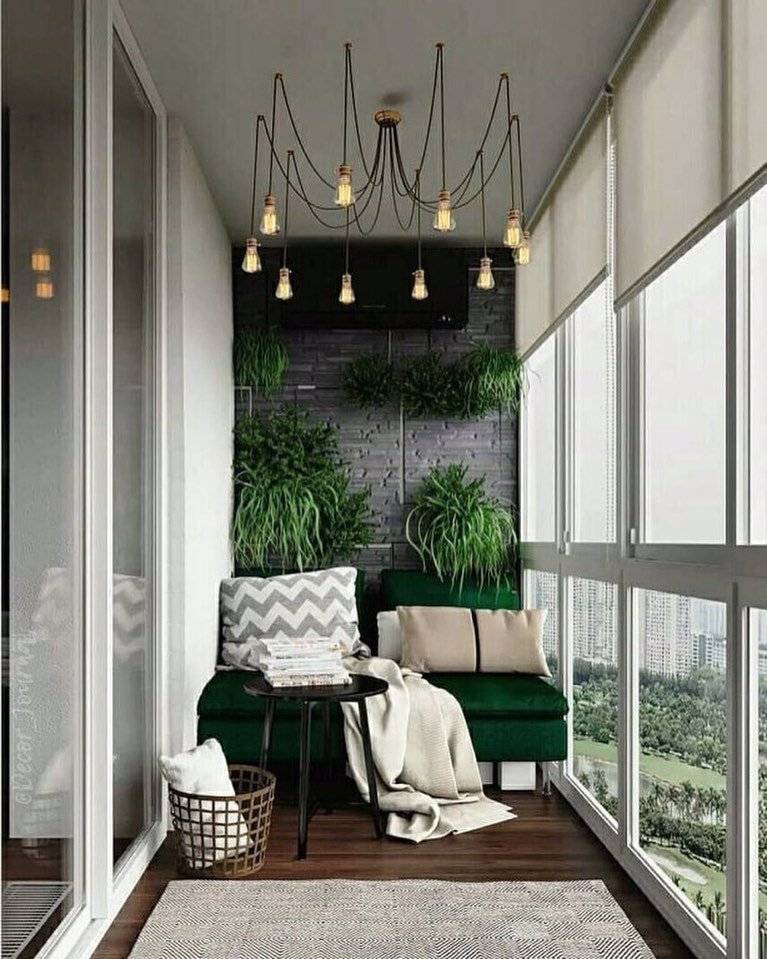 Гостиная с балконом: красивые варианты и успешные идеи объединения комнат (115 фото)