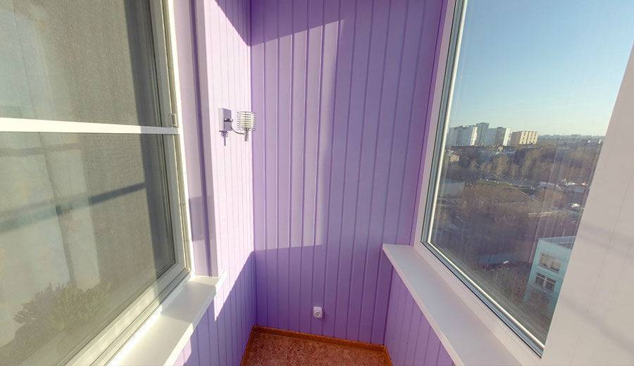 Чем покрасить вагонку на балконе солнечная сторона. выбор материалов для покрытия вагонки на балконе. какой выбрать лак для вагонки