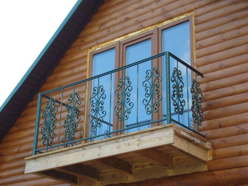 Как сделать балкон в частном доме