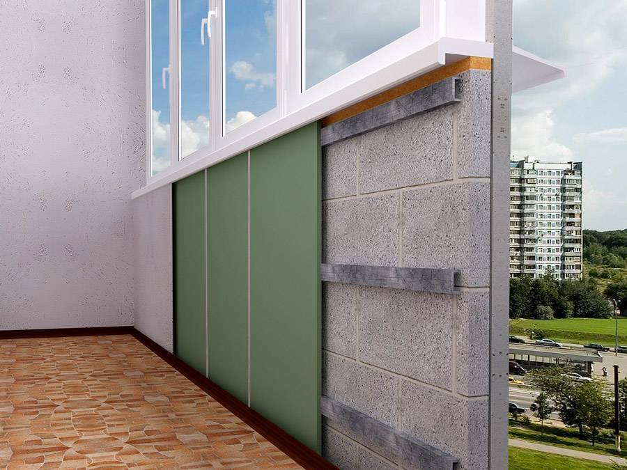 Декоративная штукатурка на балконе с холодным остеклением: плюсы и минусы