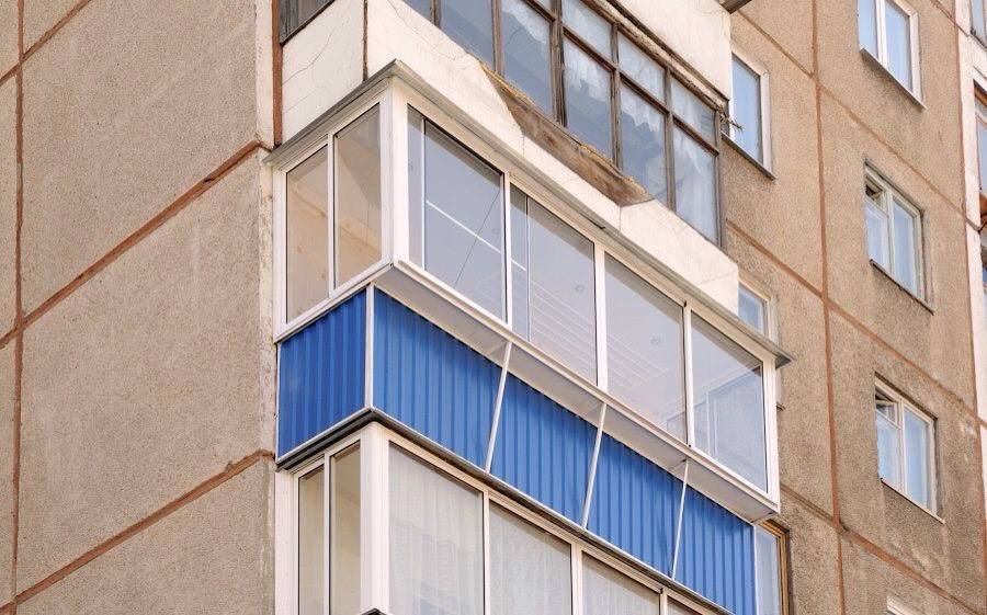 Балкон и лоджия: в чём разница, о каких нюансах стоит знать, если вы решились на переделку?