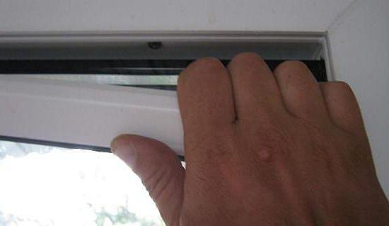 Как разобрать пластиковое окно своими руками