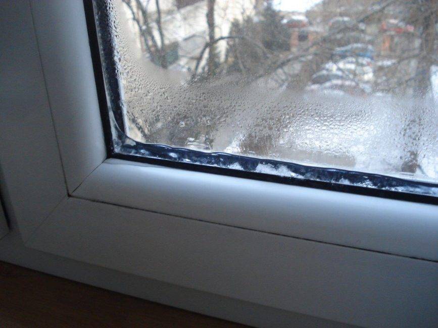 Что сделать чтобы не потели окна на балконе - дизайн мастер fixmaster74.ru