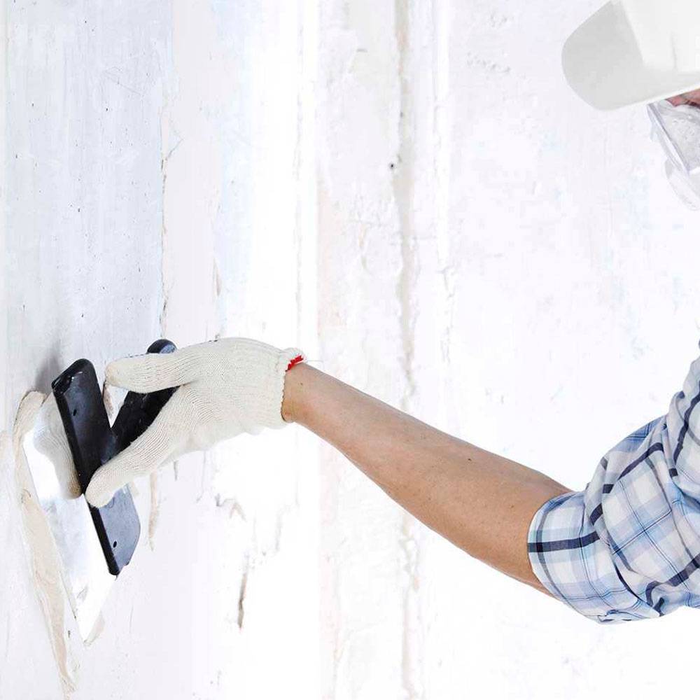 Выравнивание неровных стен и потолка шпаклевкой: как правильно своими руками