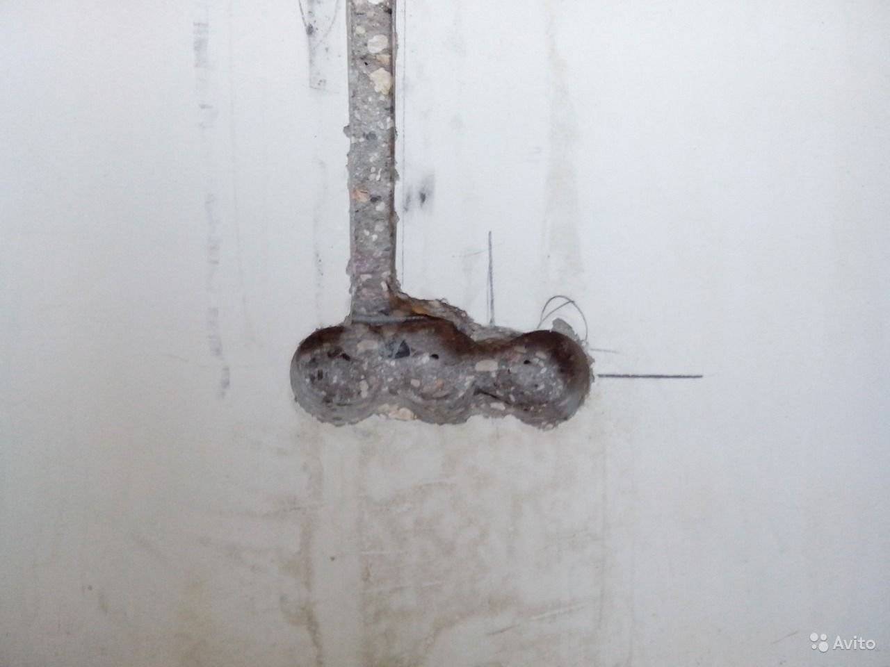 Как правильно штробить стену под проводку в панельном доме: главные правила безопасности