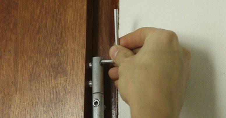 Регулировка дверей шкафа: как правильно отрегулировать двери