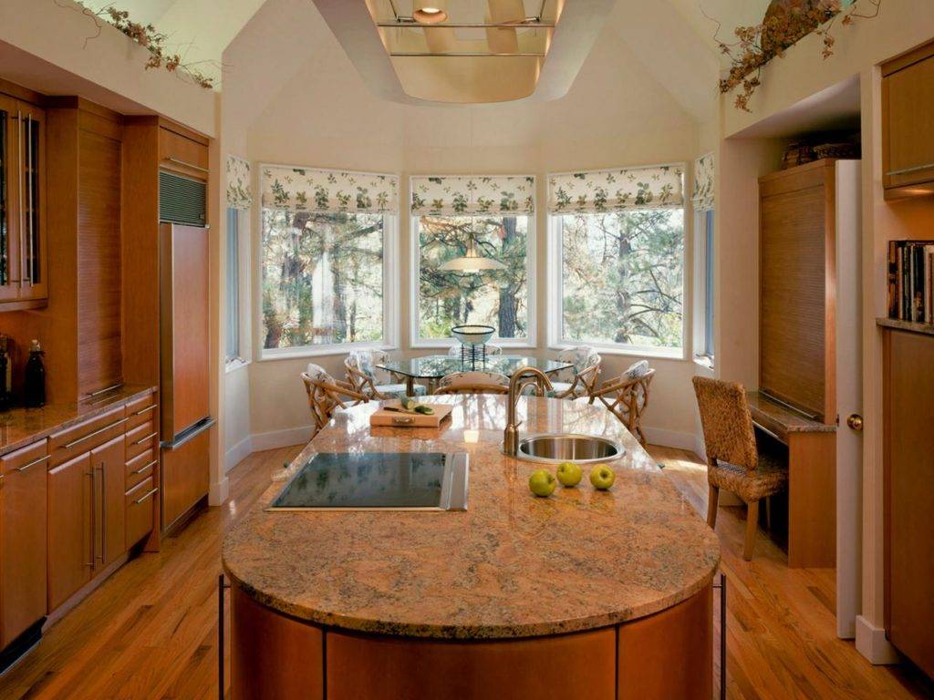Оформление окна на кухне (45 фото): шторы, необычные решения, современные идеи декора