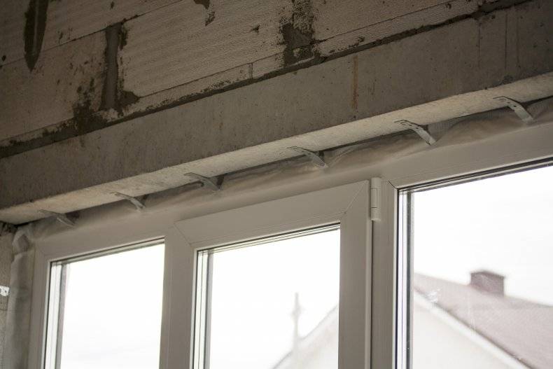 Крепеж для пластиковых окон – обзор необходимых материалов и крепежных элементов для монтажа окна