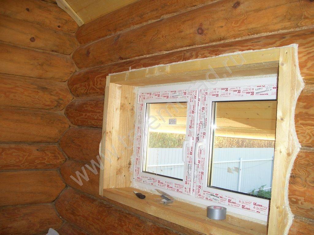 Отделка окон в деревянном доме откосы и подоконники: снаружи и внутри, из дерева и пластиковые, наружная и внутренняя облицовка