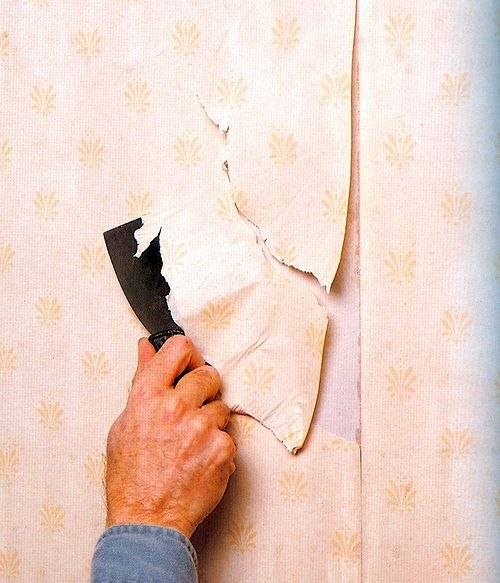 Советы специалиста: как быстро снять остатки обоев со стен?