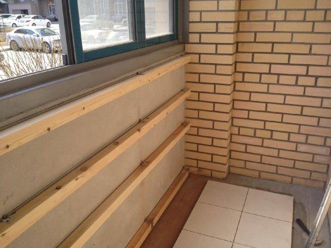 Утепление пола на балконе под плитку: обзор популярных материалов