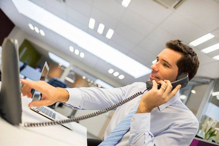 8 основных правил при общении с клиентом по телефону