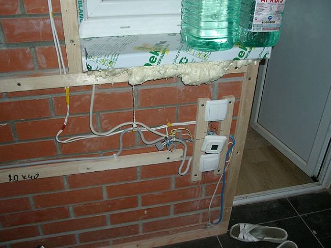 Простой способ провести электричество на балкон - пошаговая инструкция
