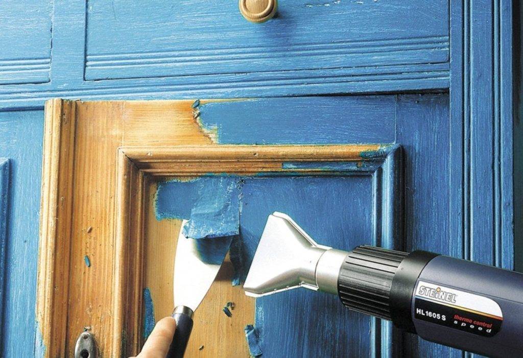 Как перекрасить дверь покрытую лаком