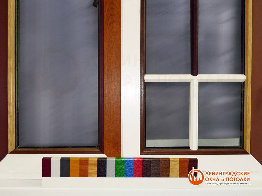 Белые окна с коричневыми откосами и коричневые окна пластиковые внутри с белыми откосами - 6 фото
