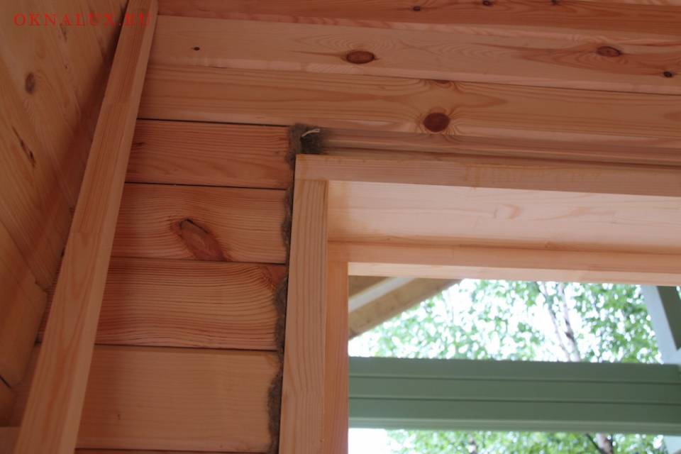 Секреты установки пластиковых окон в деревянном доме с обсадой