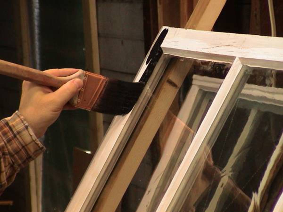 Как обработать и покрасить деревянные окна: чем лучше отделать, инструкция | дневники ремонта obustroeno.club