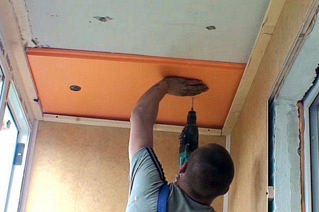 Как лучше сделать потолок на балконе? - строительные рецепты мира