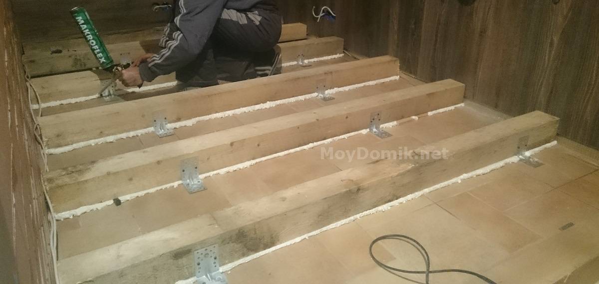 Как сделать деревянный пол на балконе своими руками