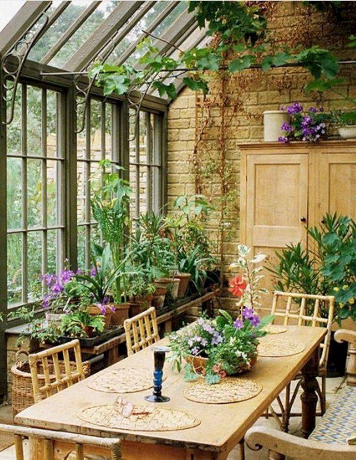 Обустройство зимнего сада на балконе: 3 интересные идеи