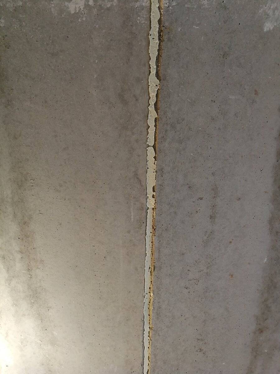 Как замаскировать шов на потолочной плитке из пенопласта