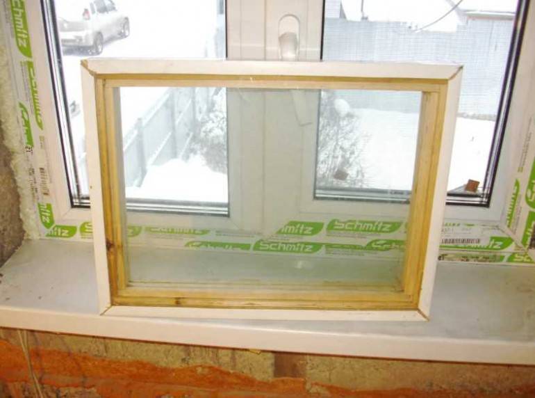Установка деревянных окон: технология, как правильно поставить или заменить блоки в квартире, доме своими руками, схема монтажа коробки, варианты креплений