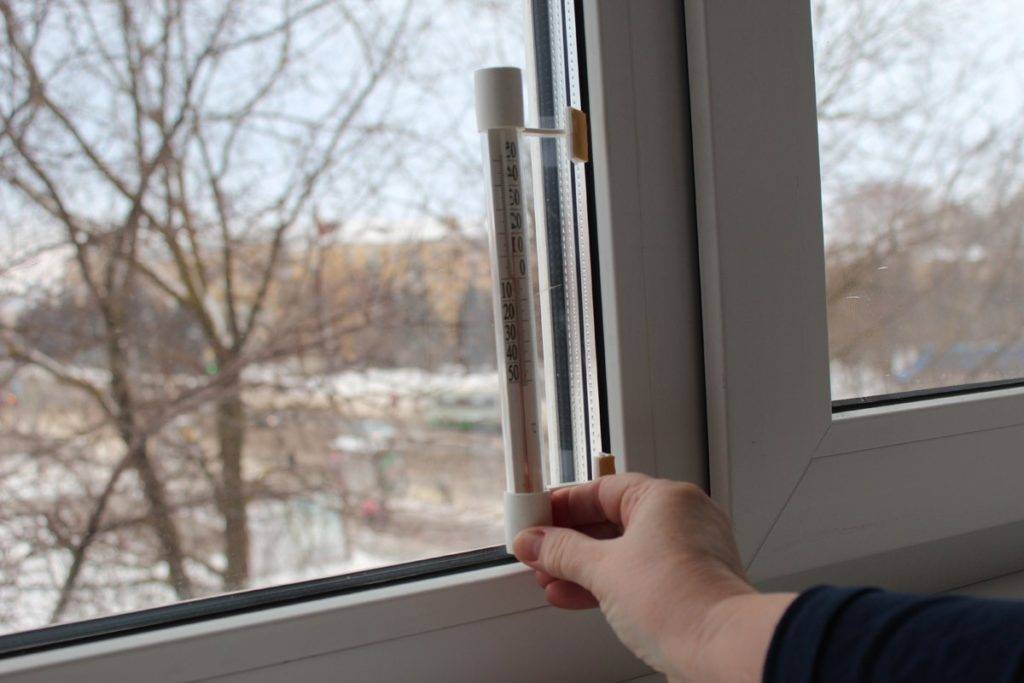 Как приклеить термометр к пластиковому окну? - журнал про строительство, ремонт и отделочные материалы