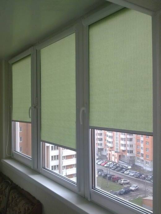 Светофильтры на окна: обзор материалов и фурнитуры