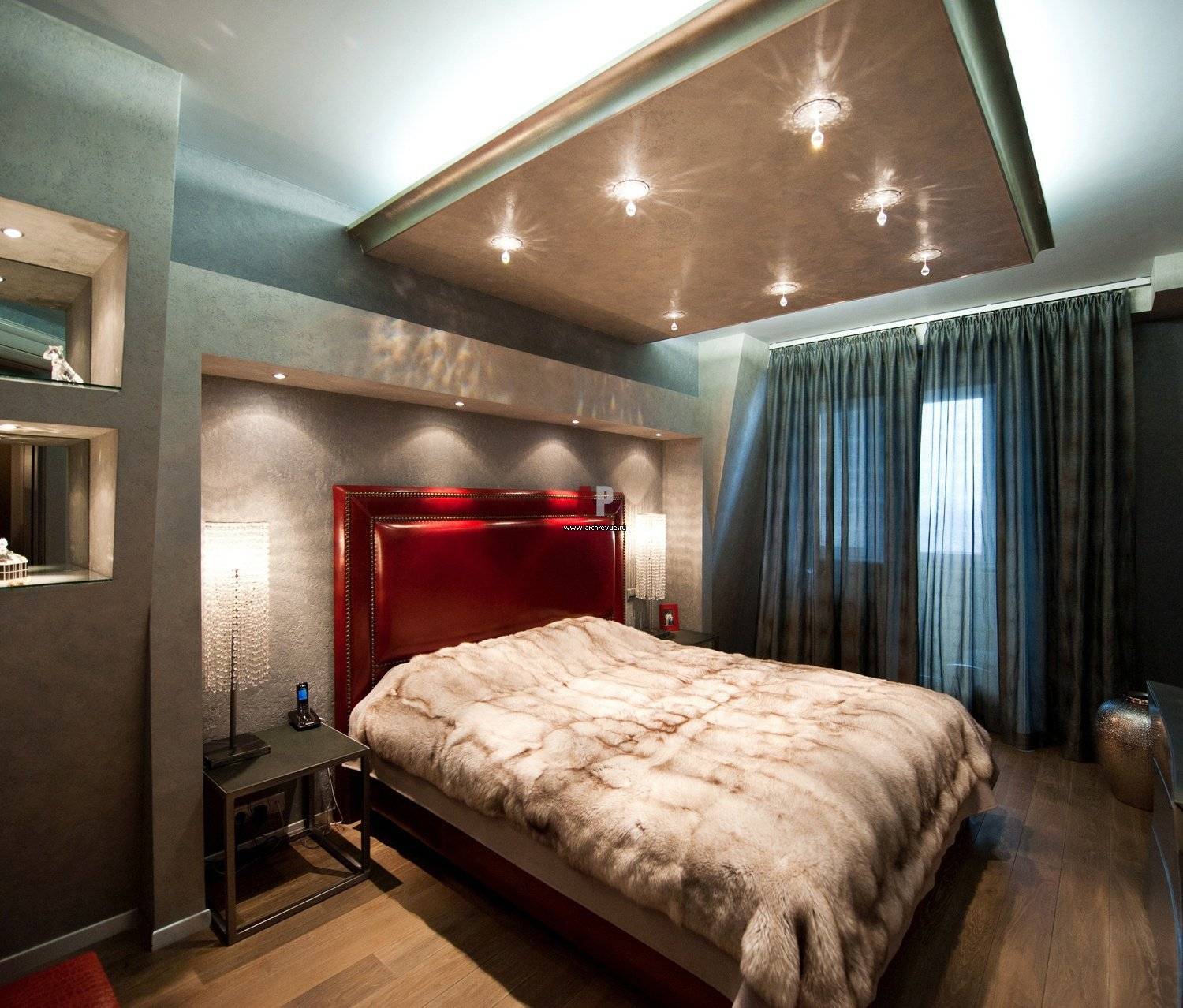 Натяжной потолок в спальне - 120 фото лучших идей современной отделки