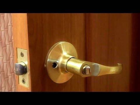Как открыть дверь без ключа в комнату и квартиру
