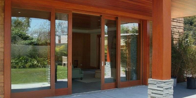 Стоит ли ставить раздвижные двери в свой загородный дом? на сайте недвио