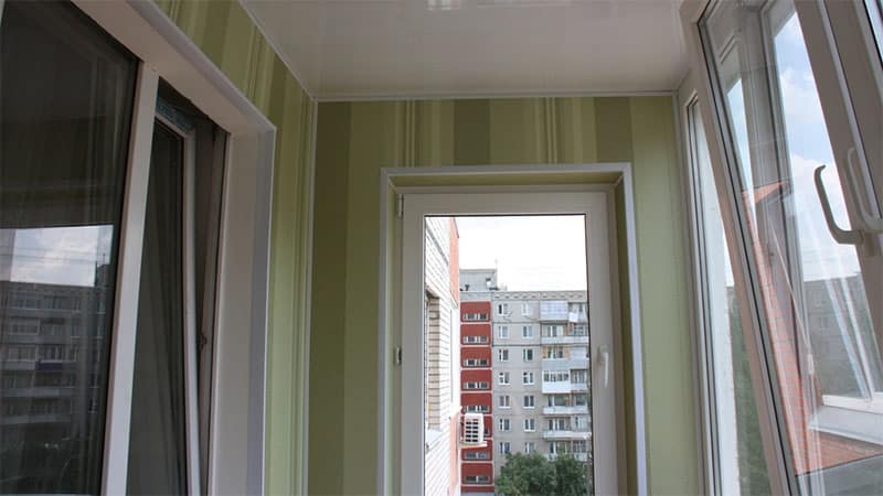 Чем покрасить бетонный потолок на лоджии. чем покрасить стены балкона: выбираем из составов. красим балкон с кирпичными стенами