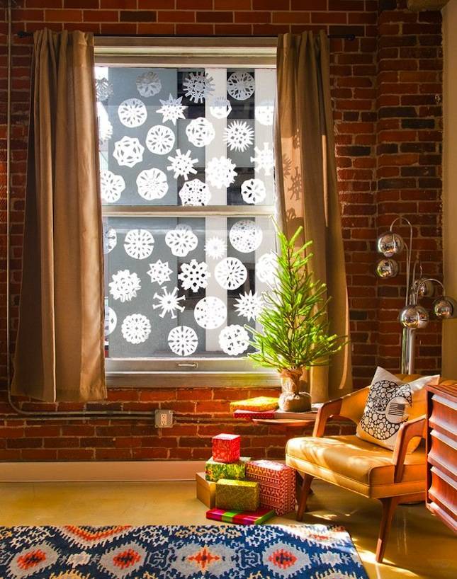 Топ лучших идей, как украсить окно - лучшие украшения и интересные решения для праздничного дизайна