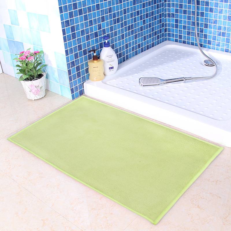 Коврик для ванной: 95 фото идей и советы по выбору коврика в ванную комнату