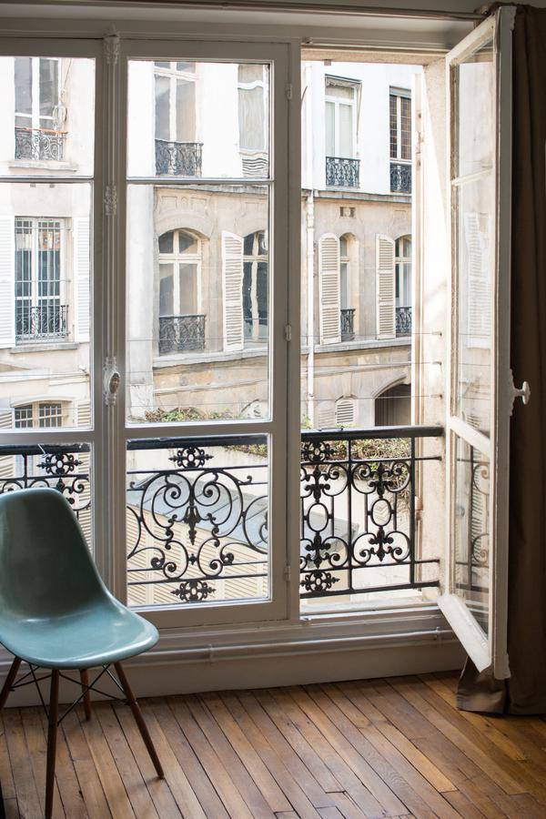Что такое французский балкон, все за и против