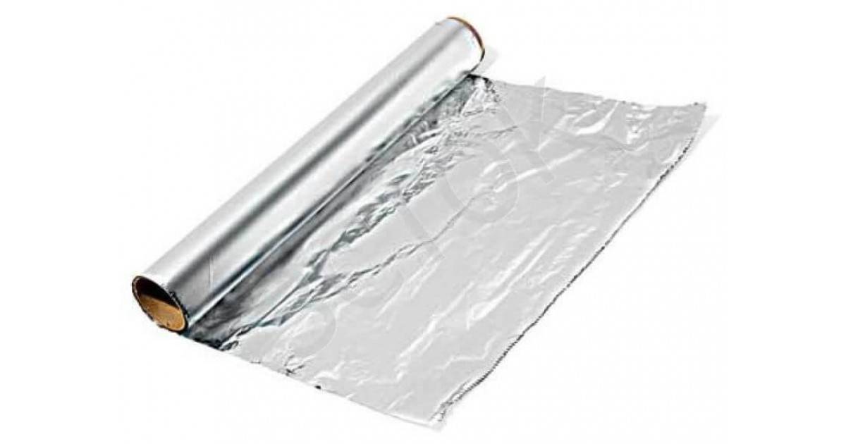 Лайфхак для защиты от солнца: как приклеить фольгу на окно и сэкономить на кондиционере
