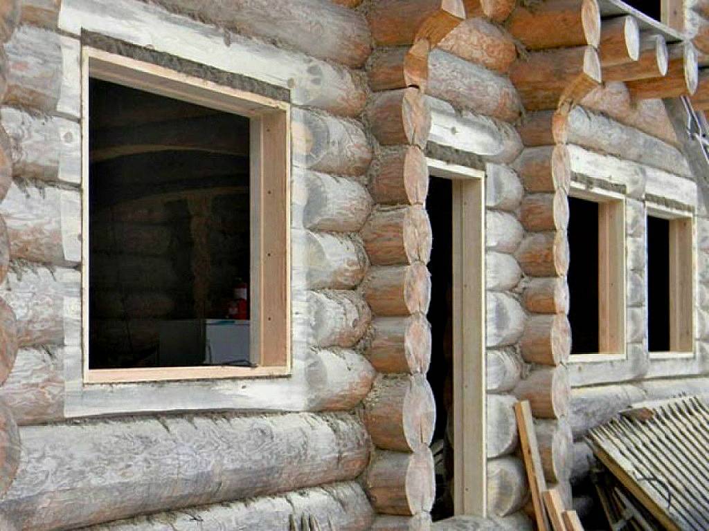 Как правильно установить окна в деревянном срубе