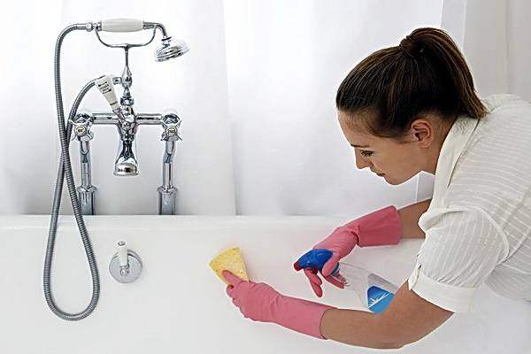 Чем чистить акриловую ванну от желтизны и налета средства и домашние рецепты