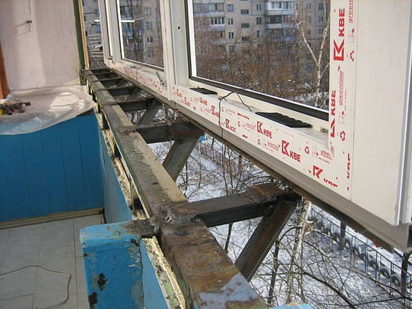 Размер балкона в «хрущевке»: способы увеличения ширины и варианты остекления